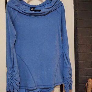 Kuhl Women's Blue Cowl Neck Ruched Long Sleeve Knit Tope Size XL